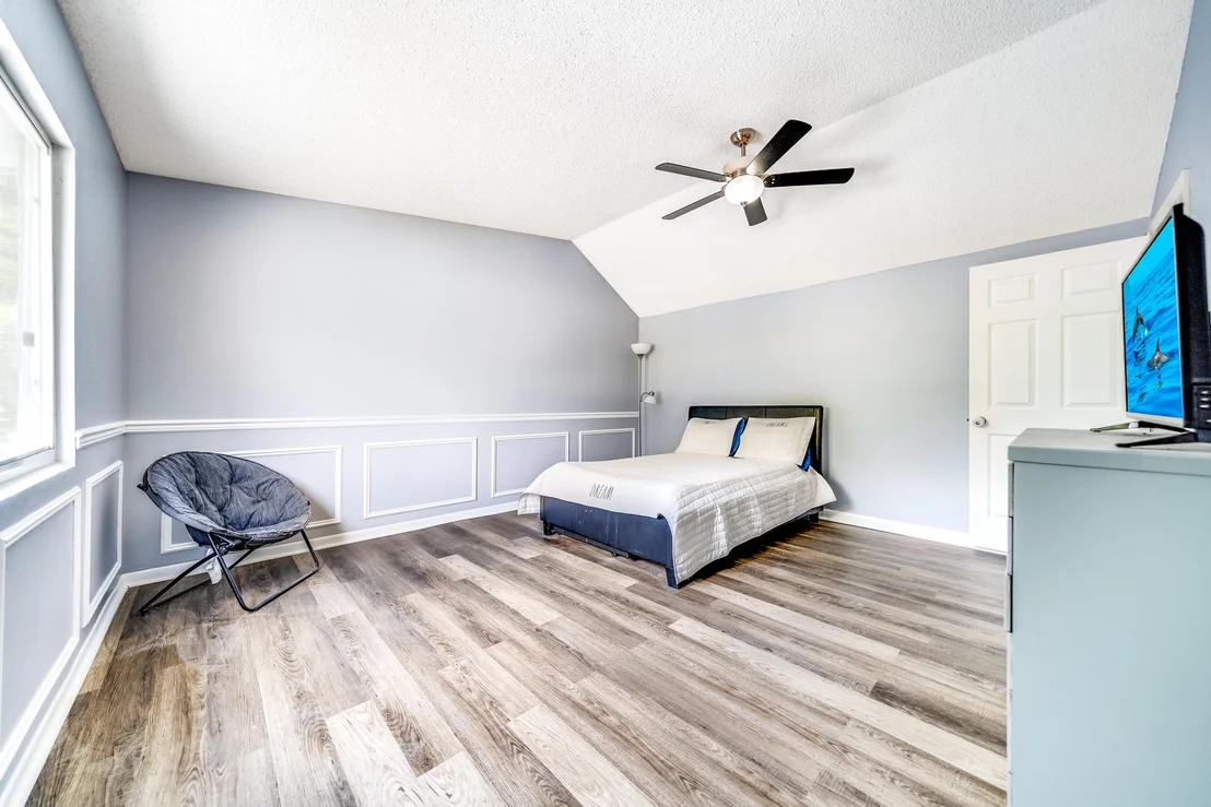 Photo of 5 Whitehall Way
