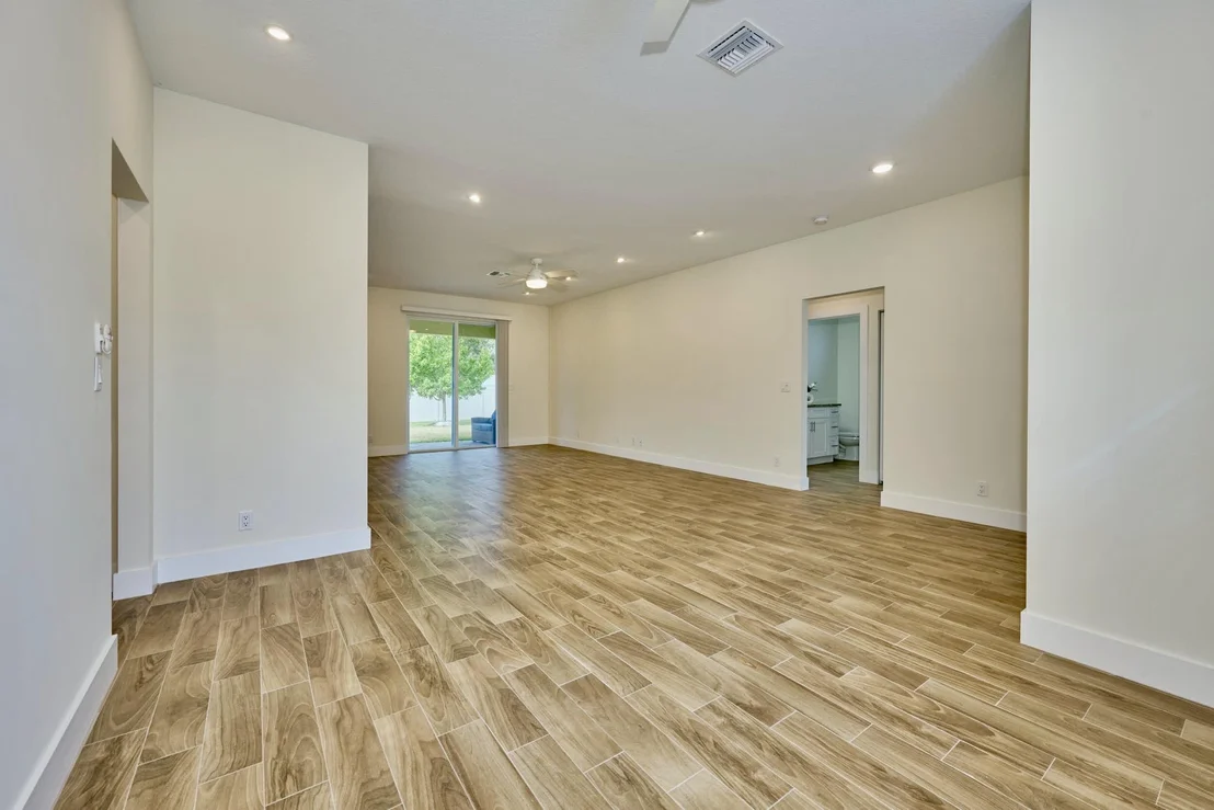 Photo of 2037 Bridgehampton Terrace