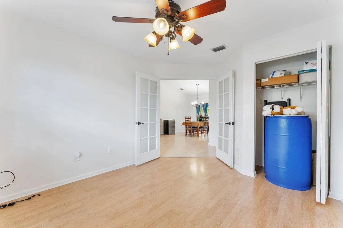 Photo of 112 Laurel Way
