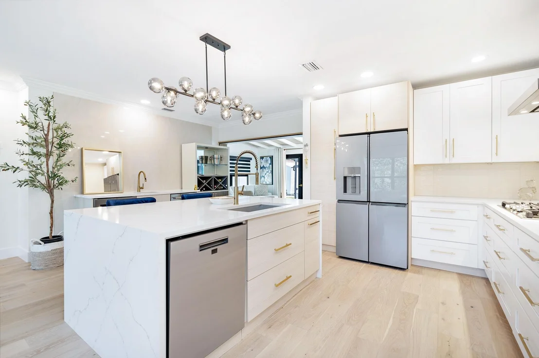 Photo of 340 Ellamar Road