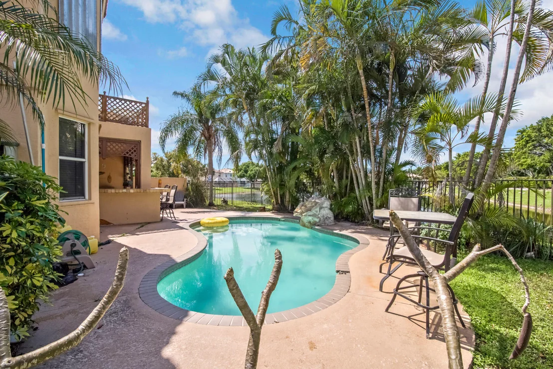 Photo of 7518 Oak Grove Circle