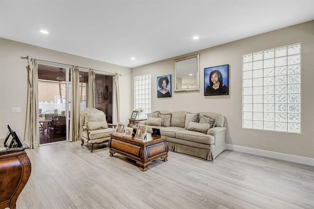 Photo of 5503 Albin Drive