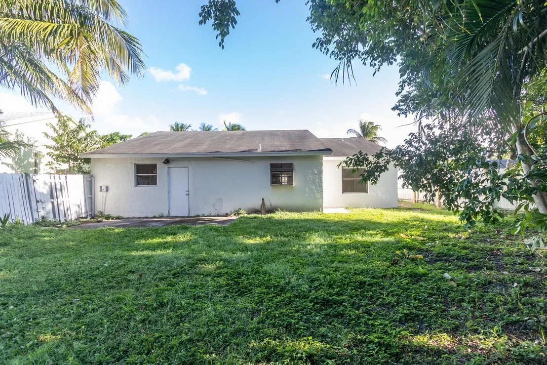 Photo of 5875 Triphammer Road