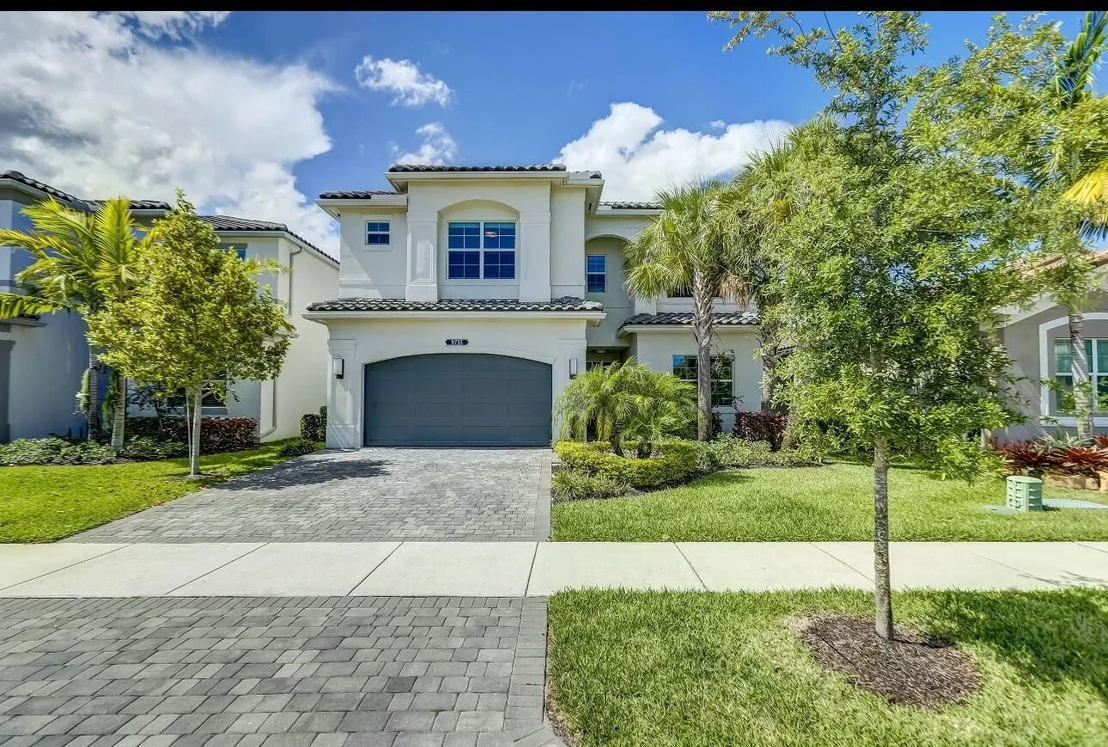 Photo of 9735 Celtic Sea Lane