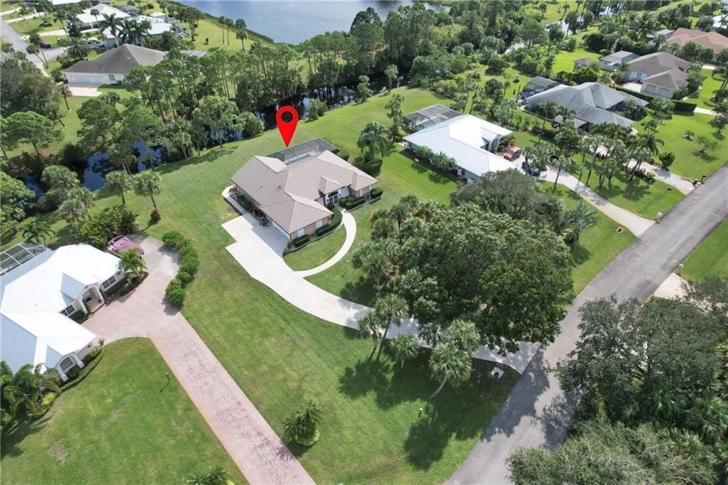 Photo of 114 Harbor Point Drive