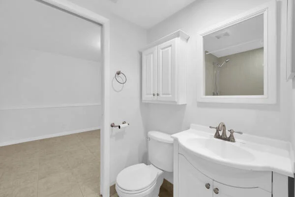 Photo of Unit A at 426 N Cypress Drive