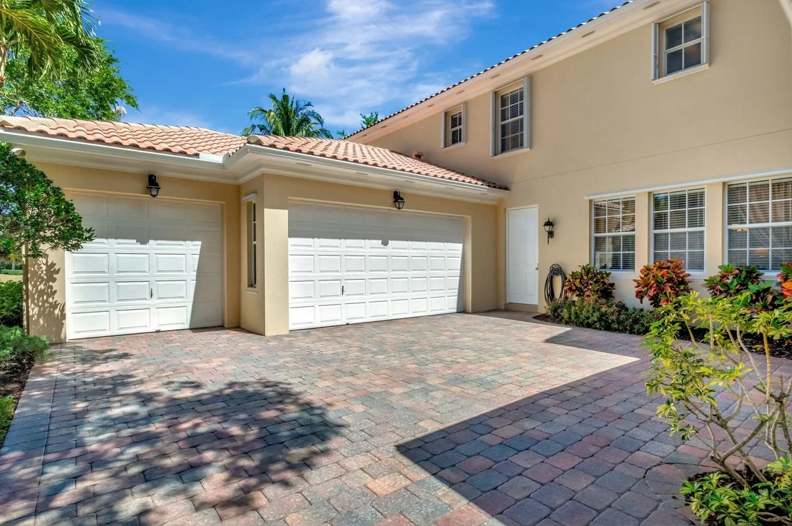 Photo of 8457 Arima Lane