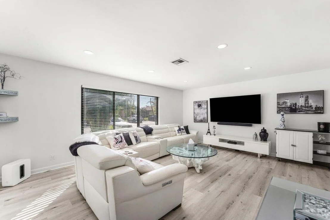 Photo of Unit A at 5300 Nesting Way