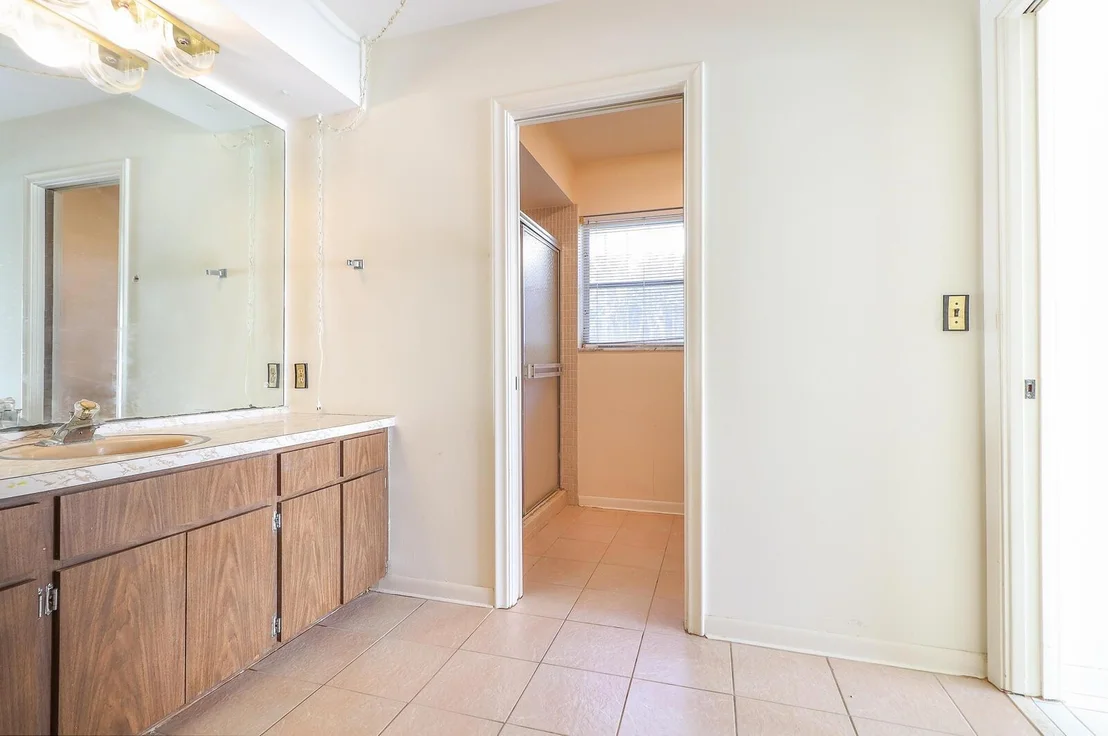 Photo of 1100 Morse Boulevard