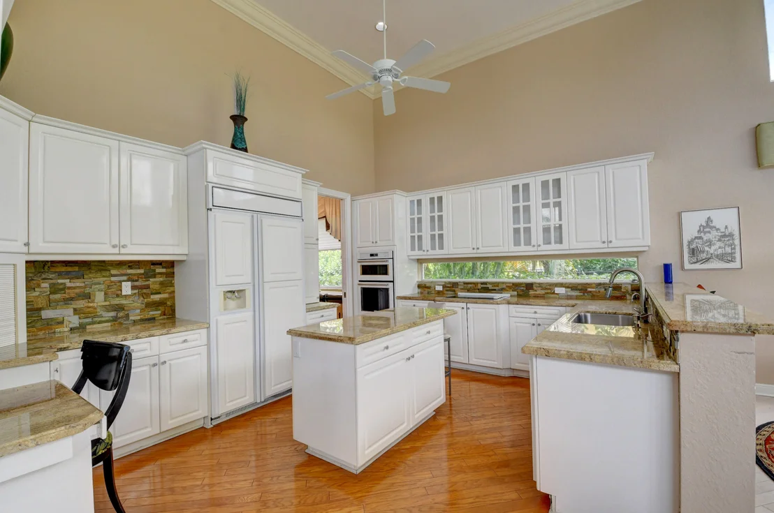 Photo of 4875 Tallowwood Lane