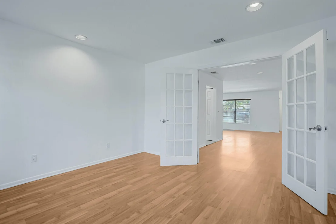 Photo of 7116 Pine Bluff Drive