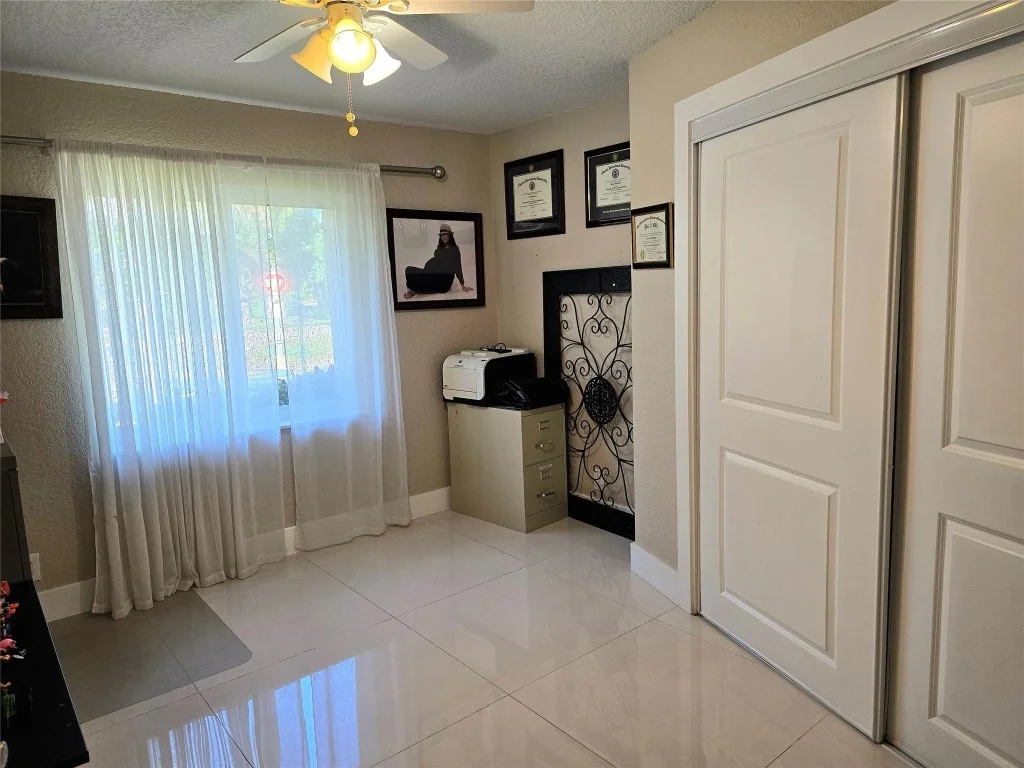 Photo of 400 Bonaventure Boulevard