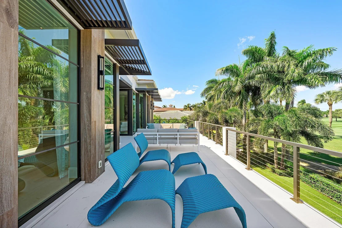 Photo of 471 ROYAL PALM Way