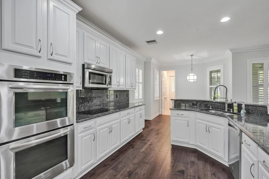Photo of 115 Edenberry Avenue