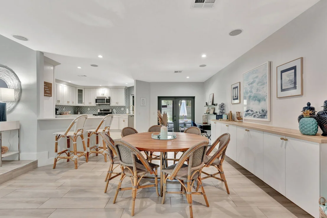 Photo of 620 Enfield Road