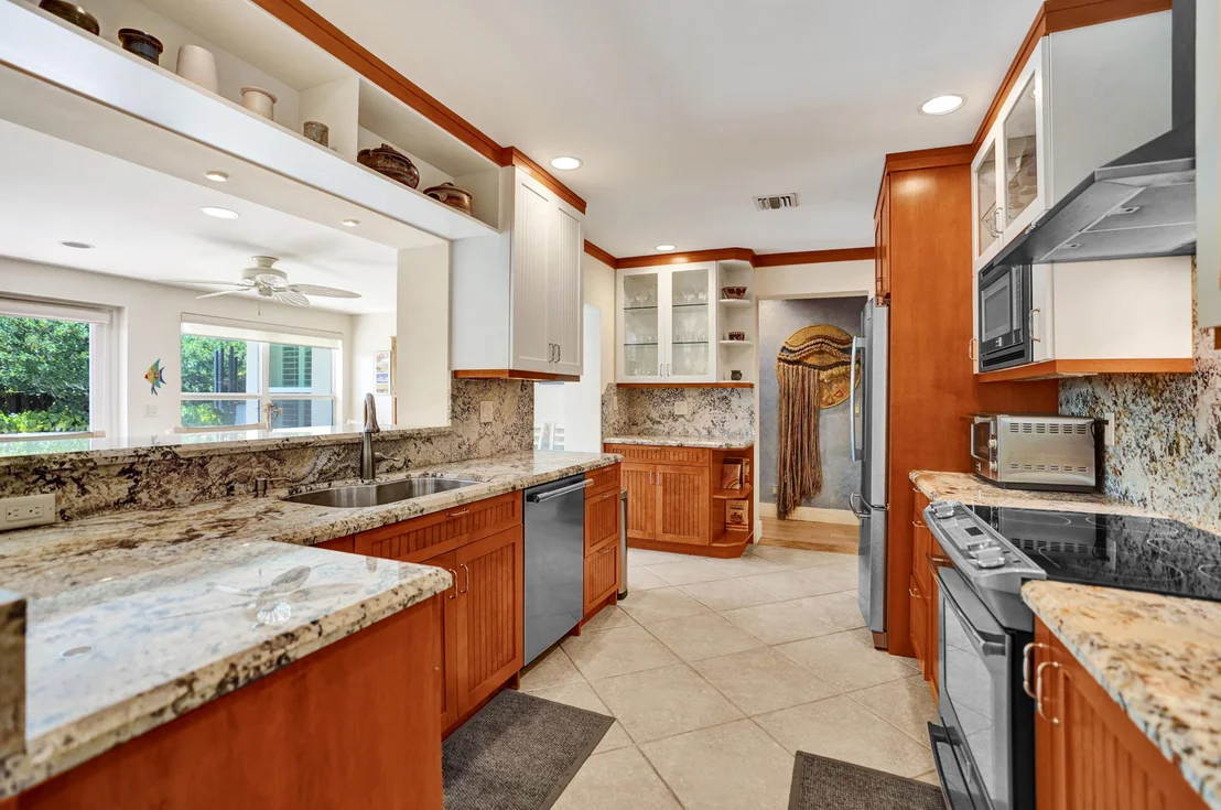 Photo of 445 SE 17th Terrace