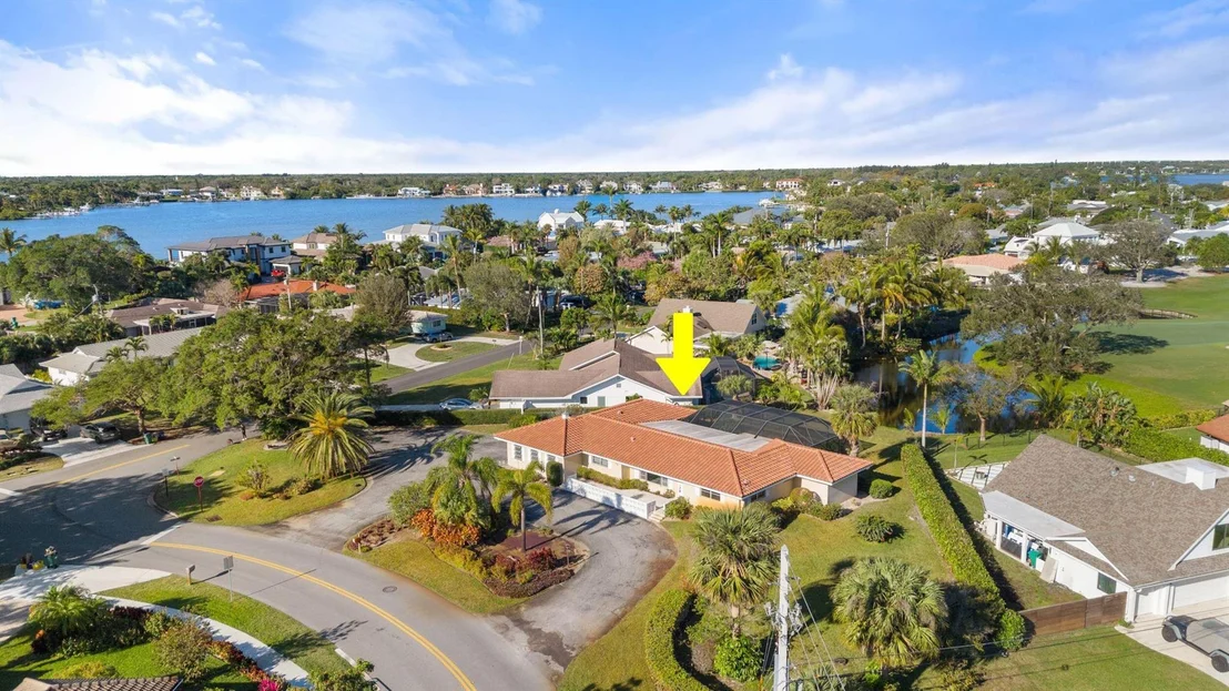 Photo of 42 Golfview Drive