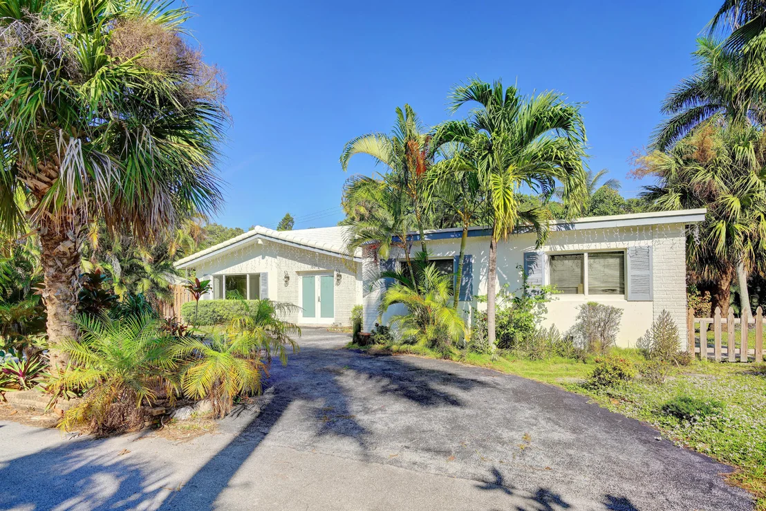 Photo of 631 Lakeside Harbour