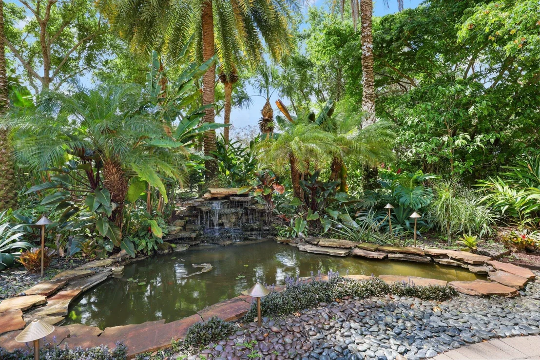 Photo of 11879 Fox Hill Circle