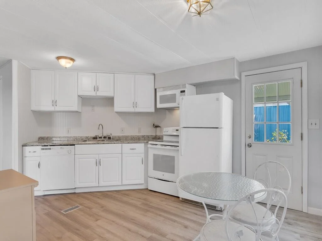 Photo of 1033 Oriole Circle