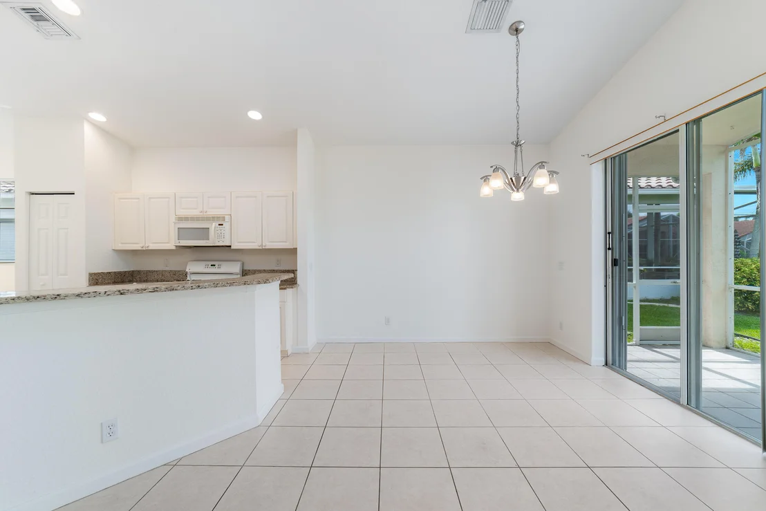 Photo of 352 Springview Loop