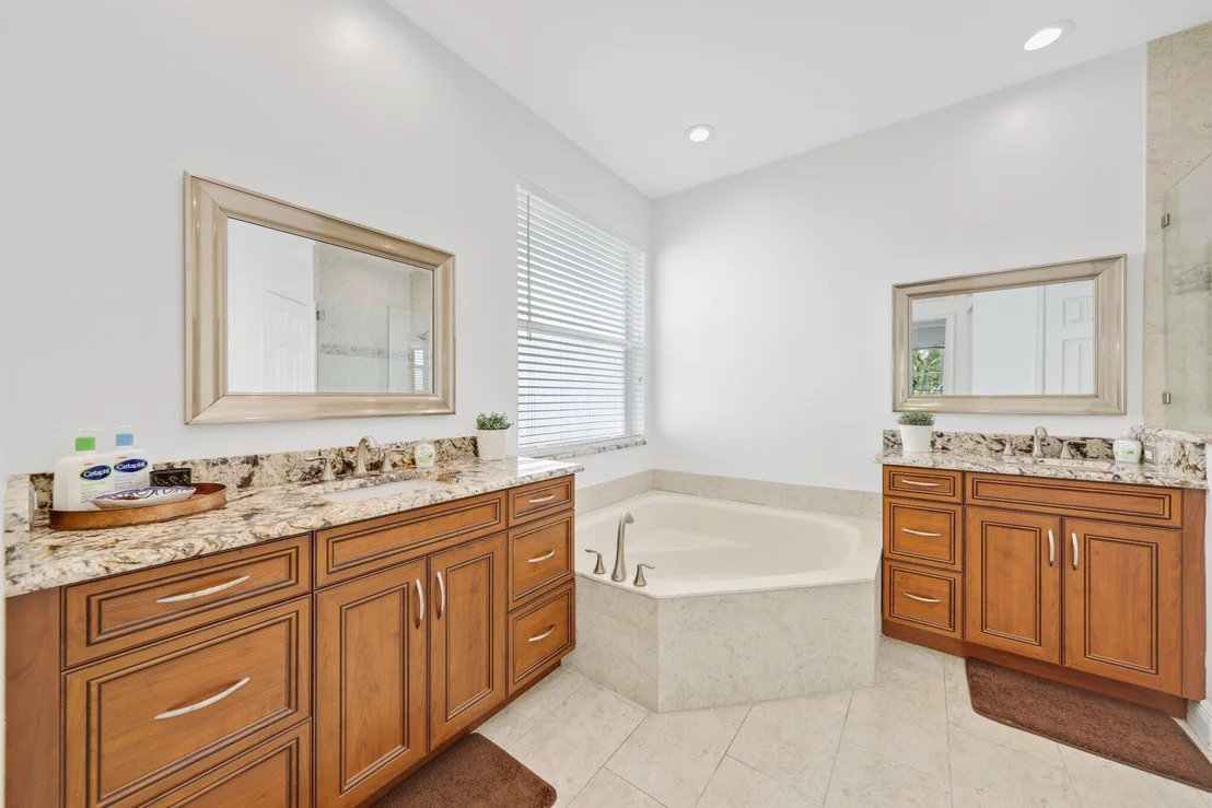 Photo of 12761 Yardley Drive