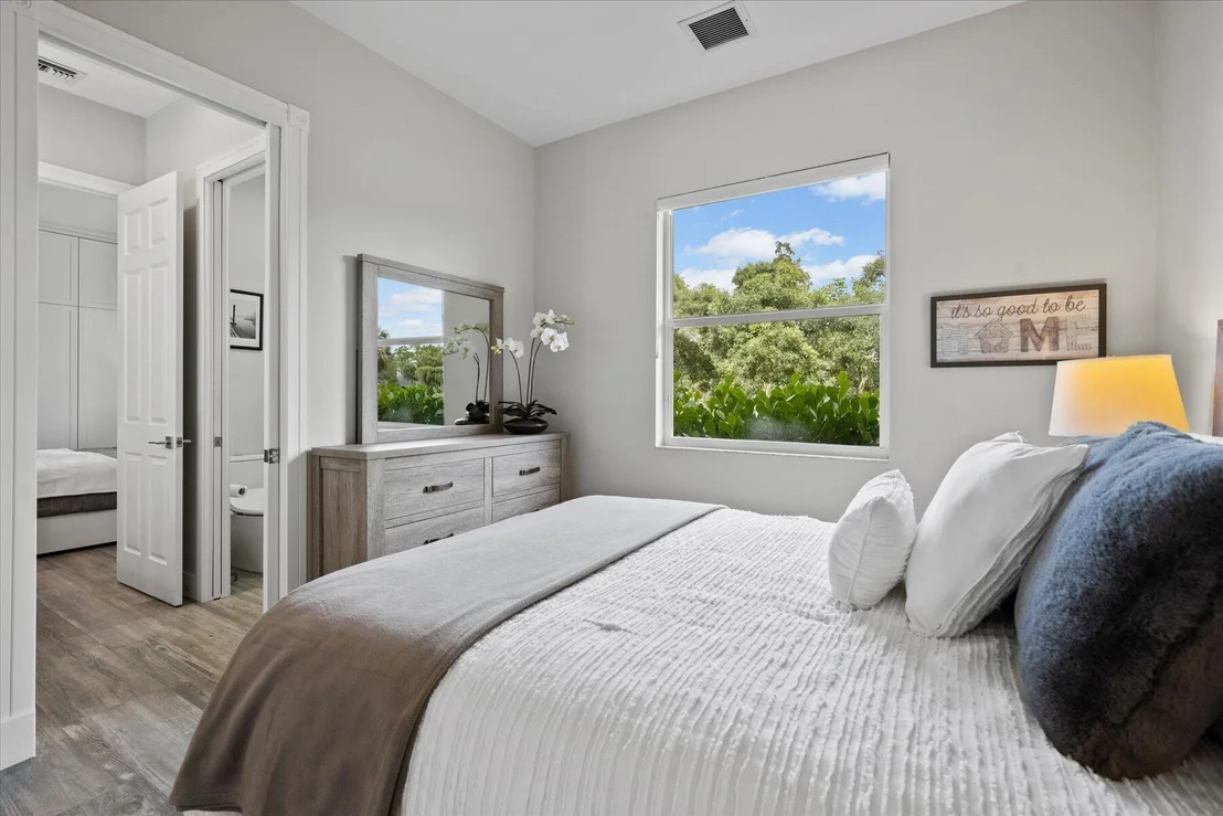Photo of 14922 Paddock Drive
