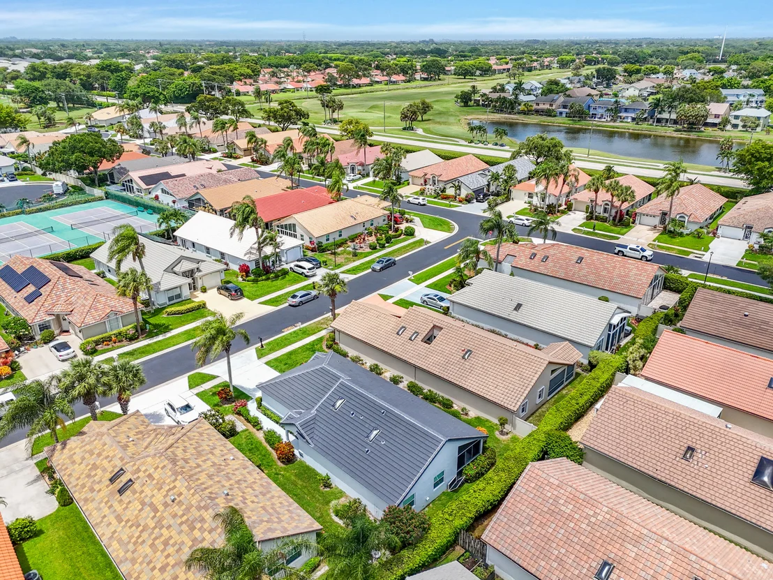 Photo of 6070 Bluegrass Drive