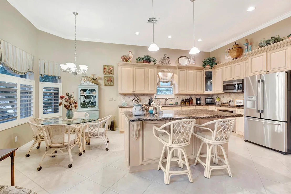 Photo of 6992 Pisano Drive