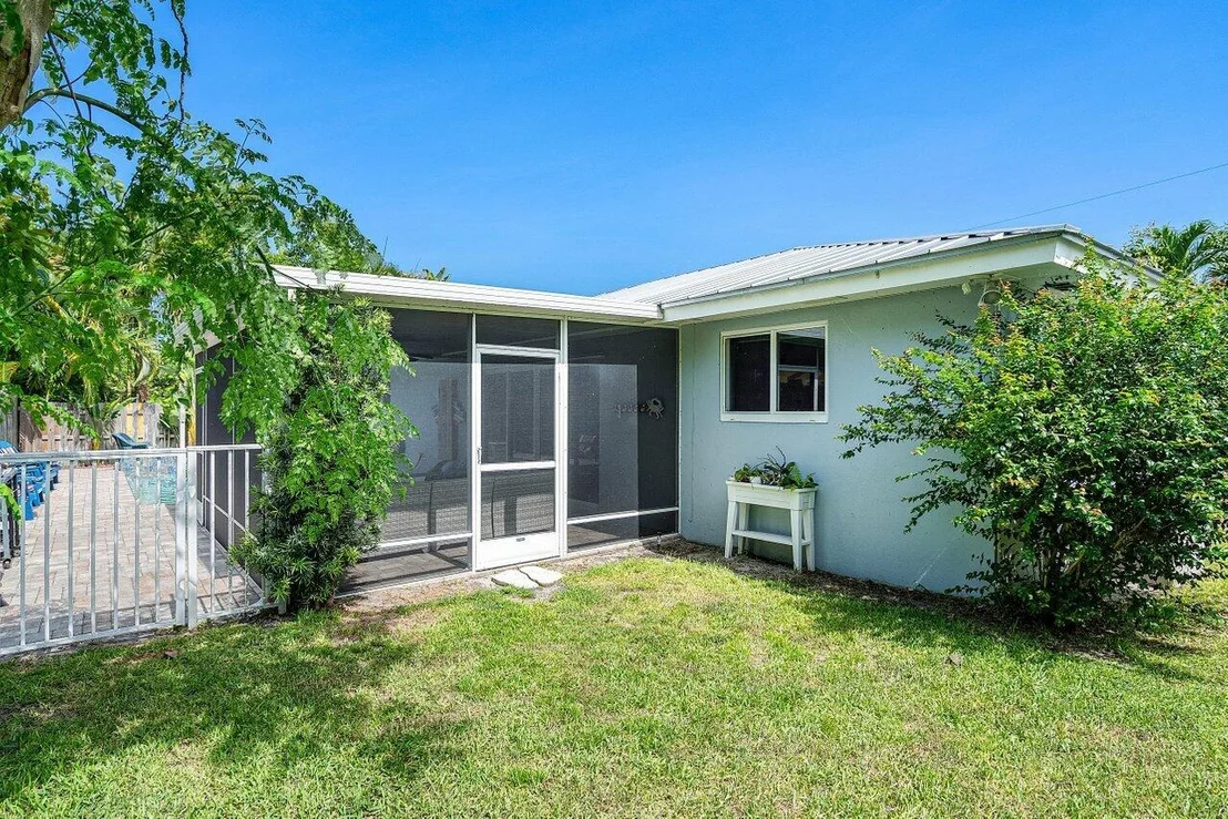Photo of 130 Lucina Drive