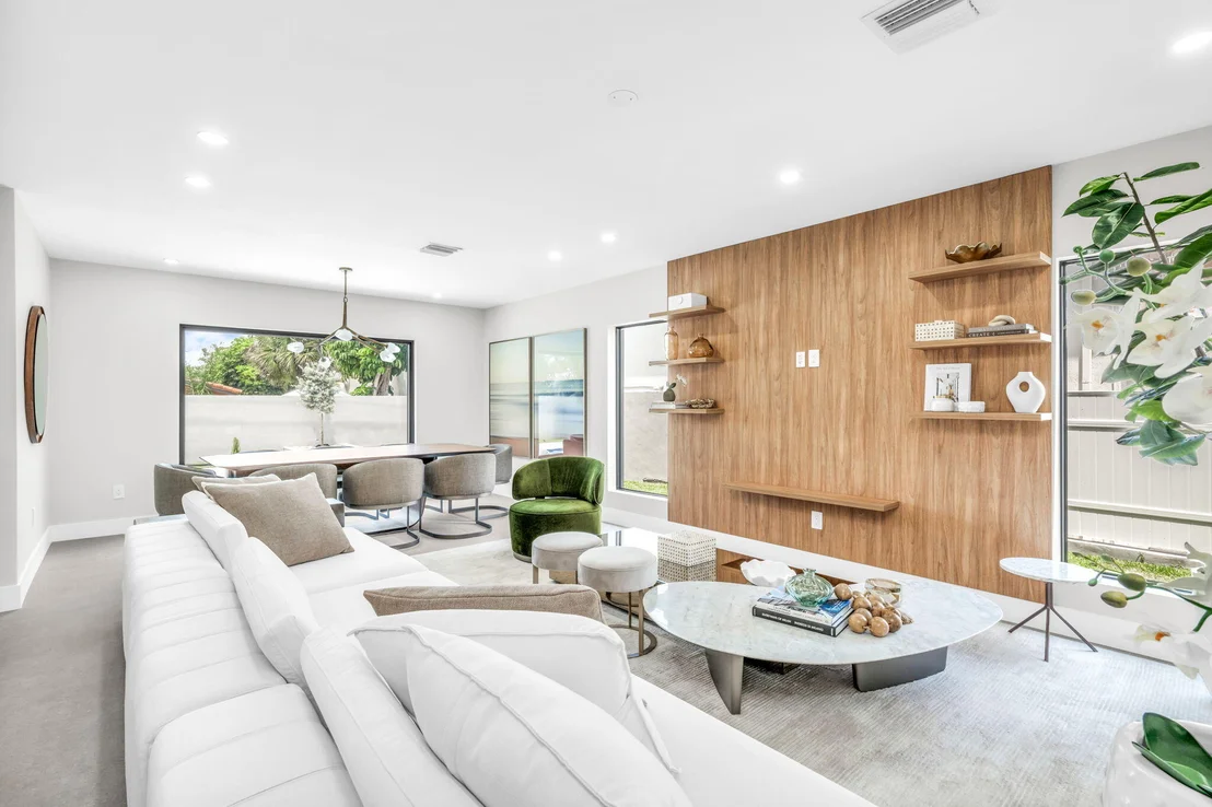 Photo of 3225 Canal Drive