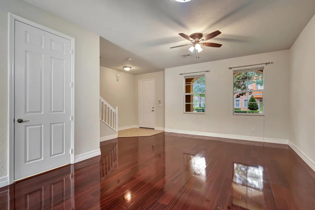 Photo of 143 Midleton Way