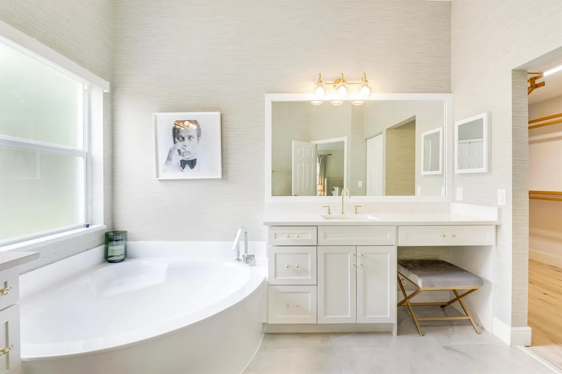 Photo of 2121 Chagall Circle