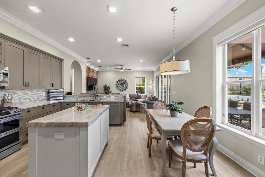 Photo of 1336 Beacon Circle