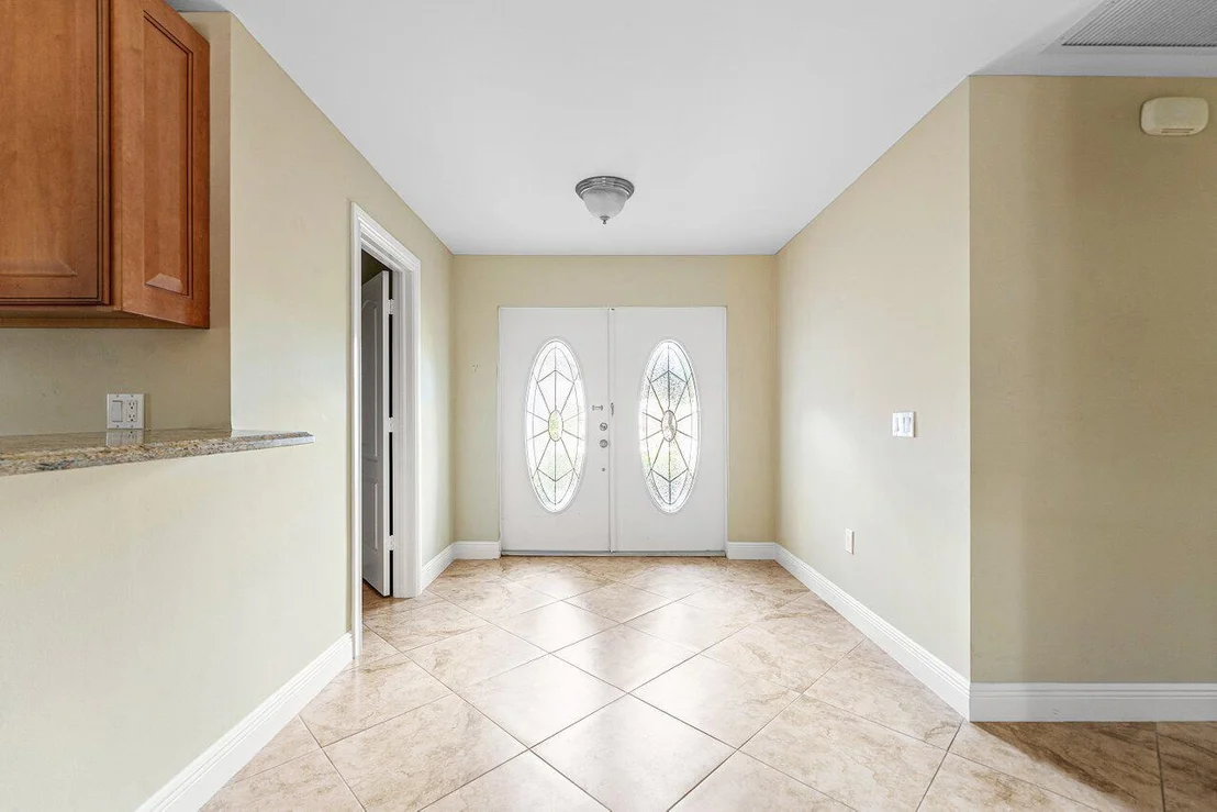 Photo of 4572 White Cedar Lane