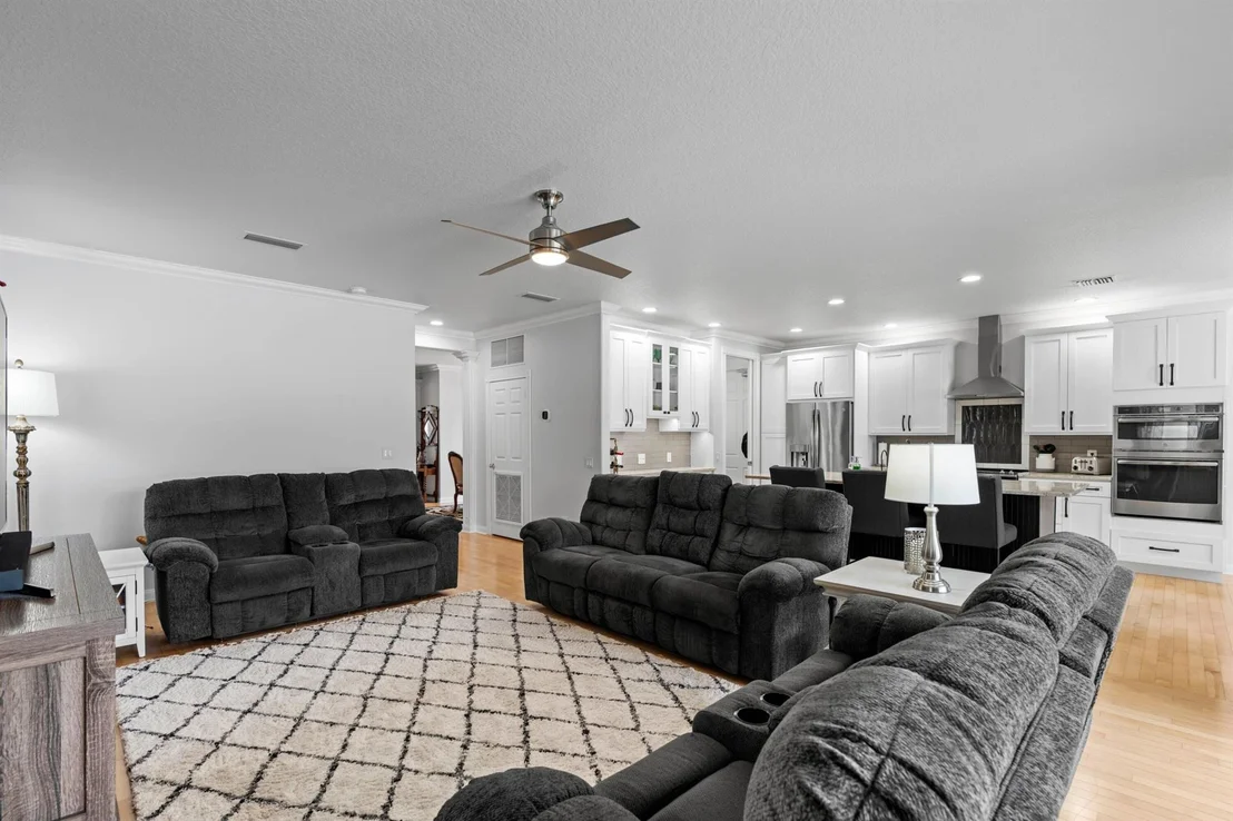 Photo of 8417 Arima Lane