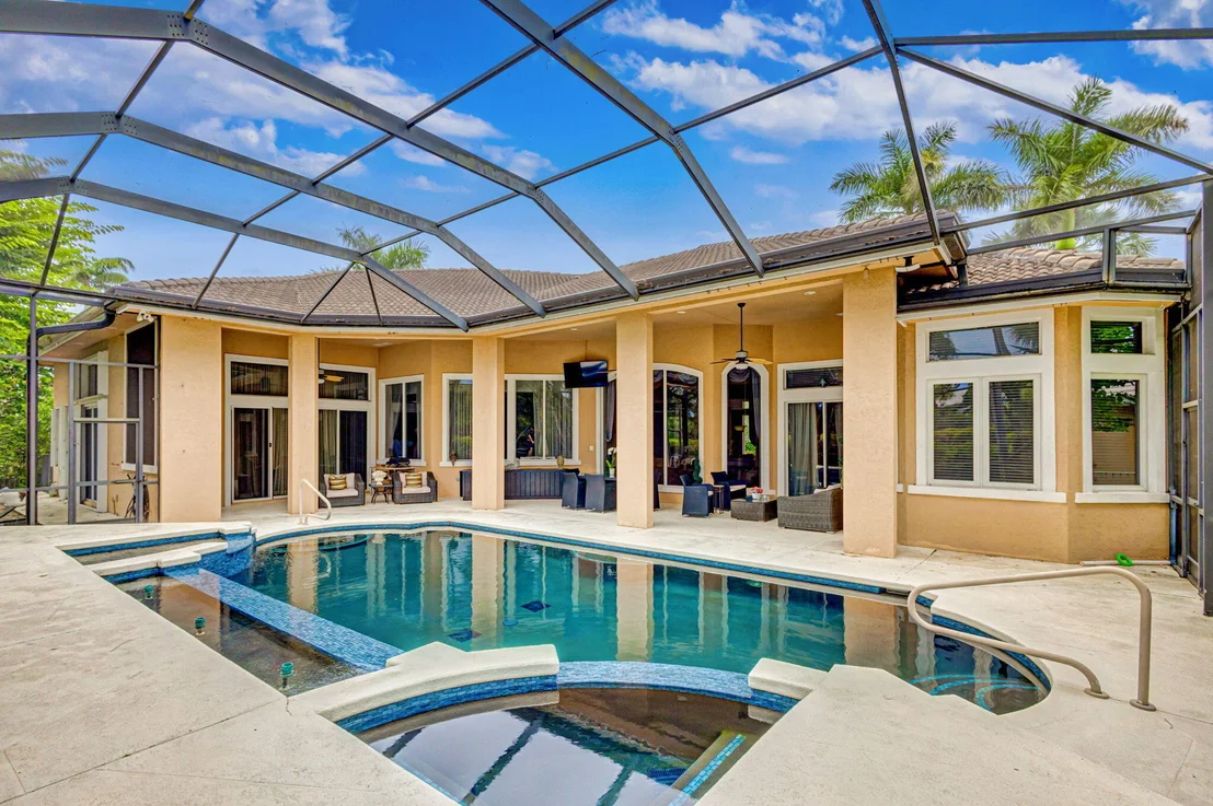 Photo of 2330 Tecumseh Circle