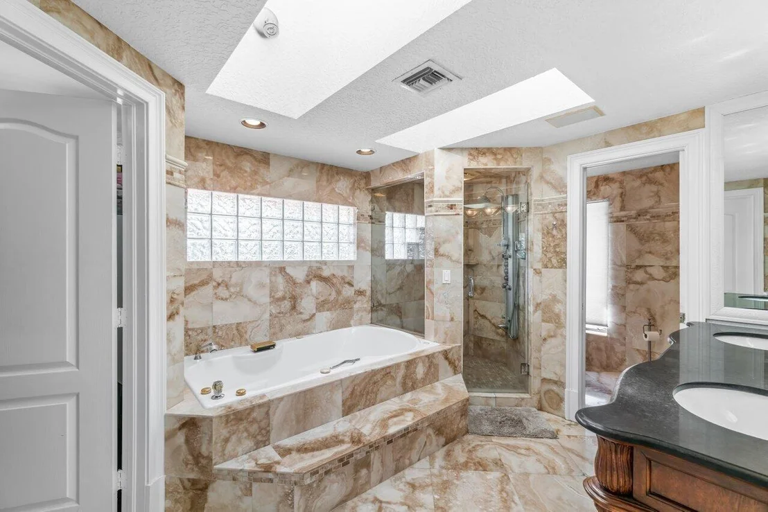 Photo of 13679 Greentree Trail