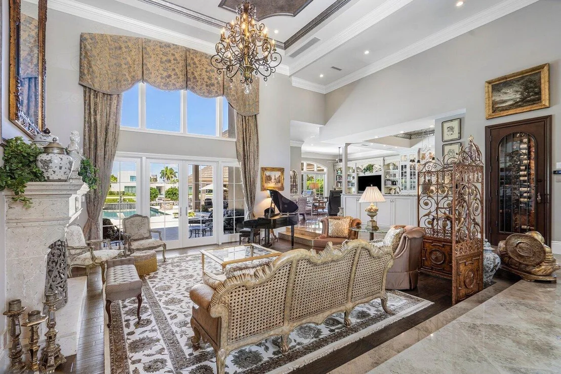 Photo of 376 Eagle Drive