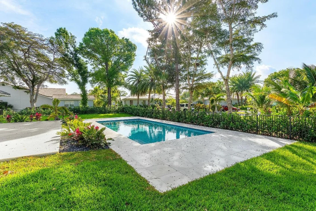 Photo of 4580 Oak Tree Court