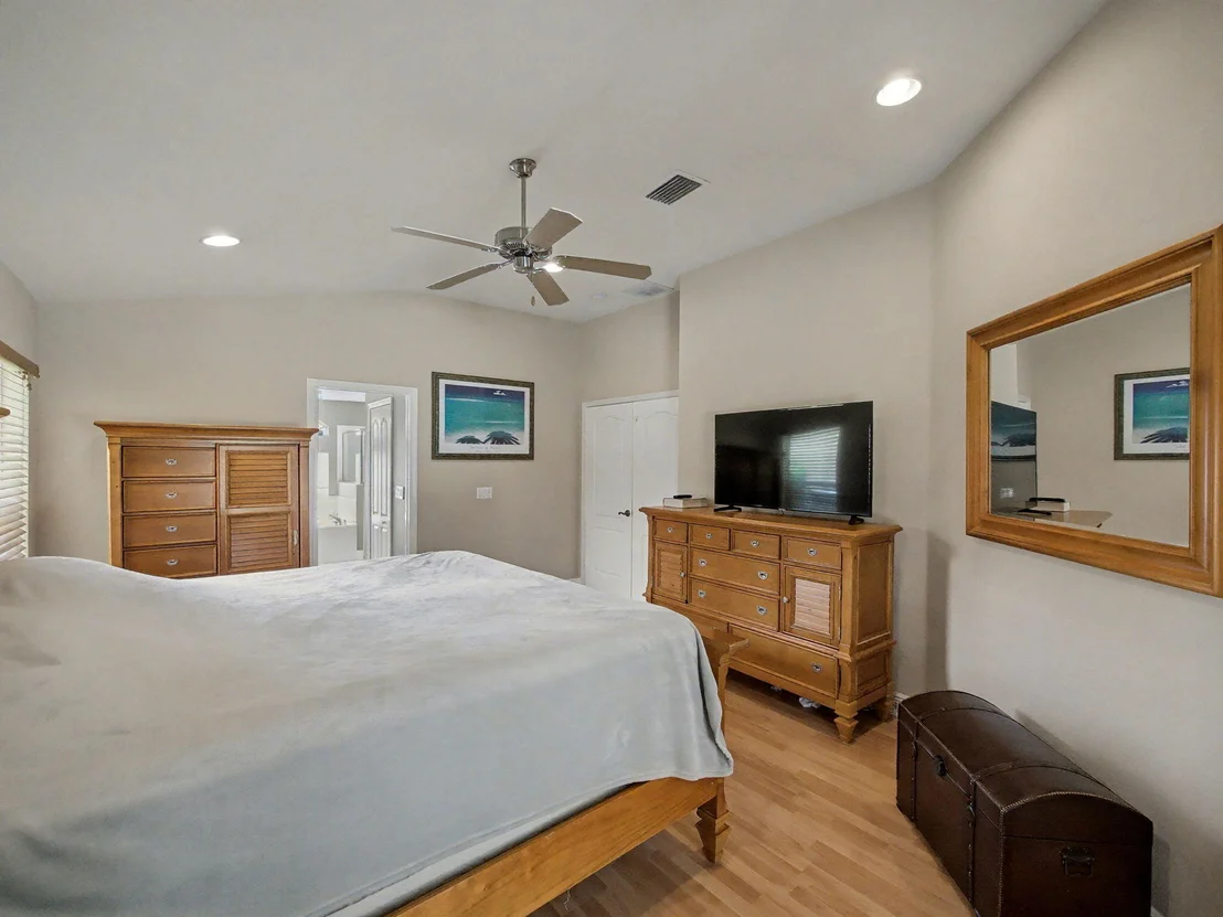 Photo of 2041 SW Panther Trace