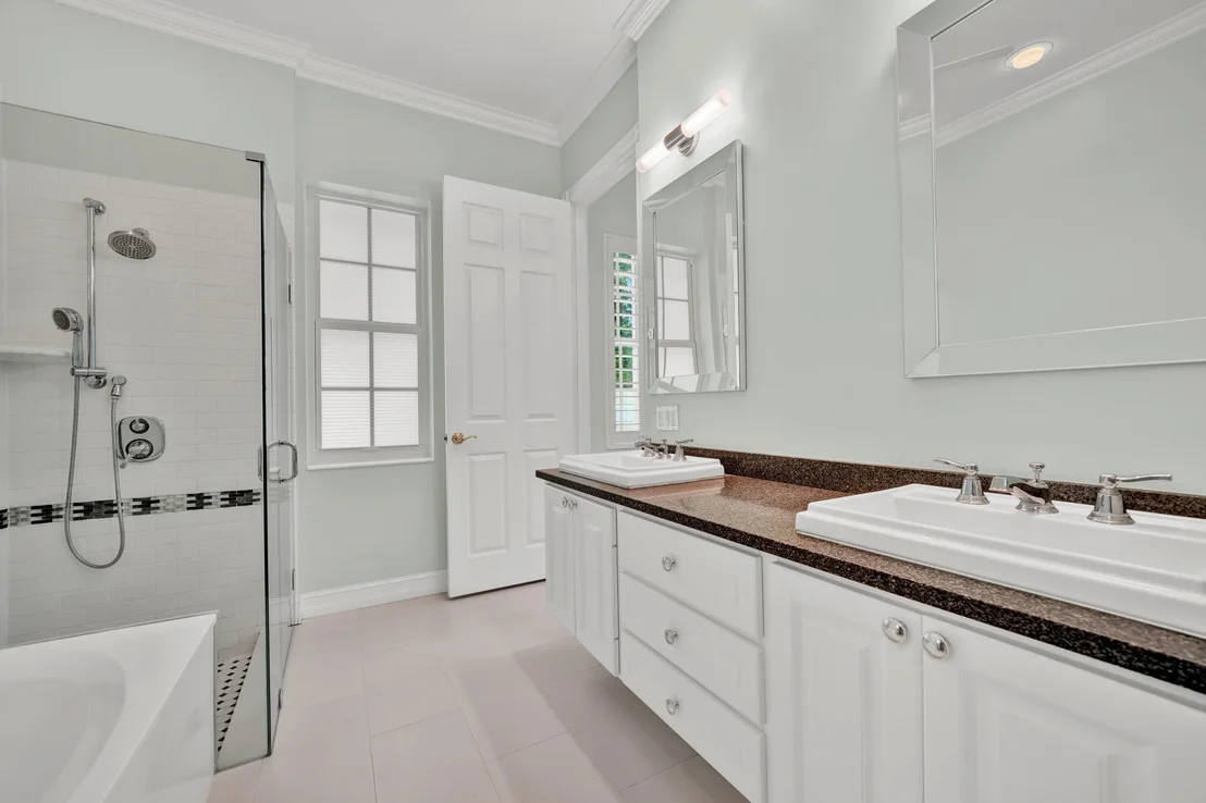 Photo of 516 Sweet Bay Circle
