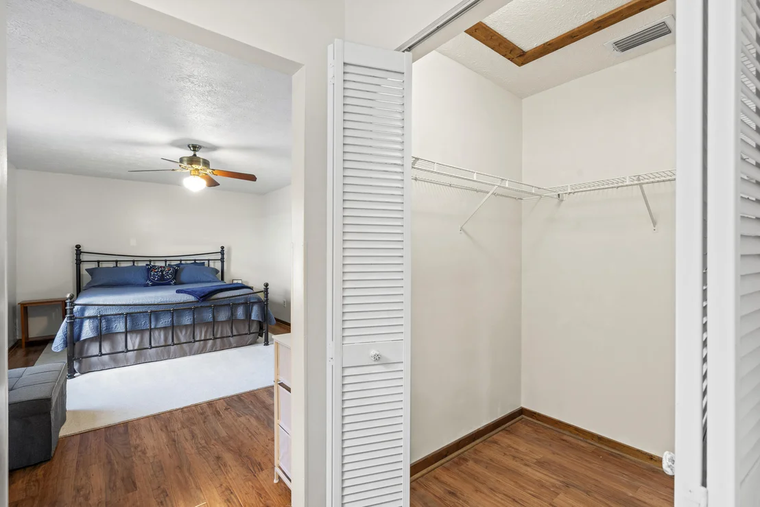 Photo of 5900 Birch Drive