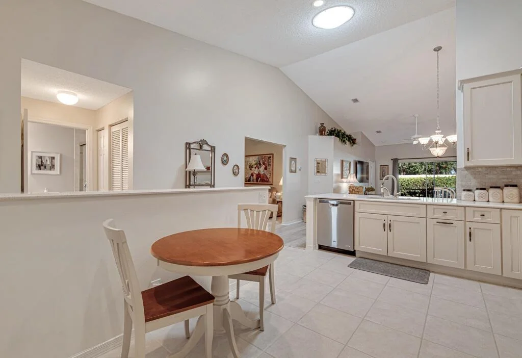 Photo of 8476 Logia Circle