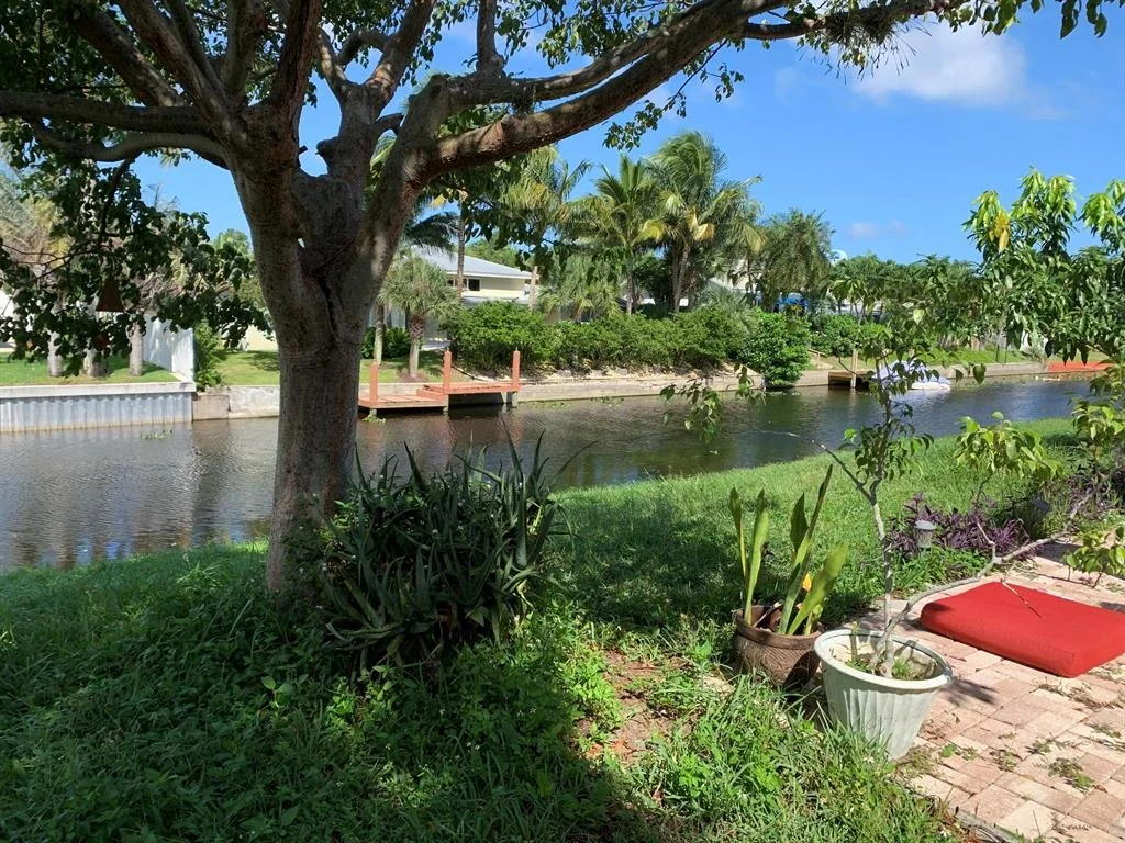 Photo of 1155 Anchor Point