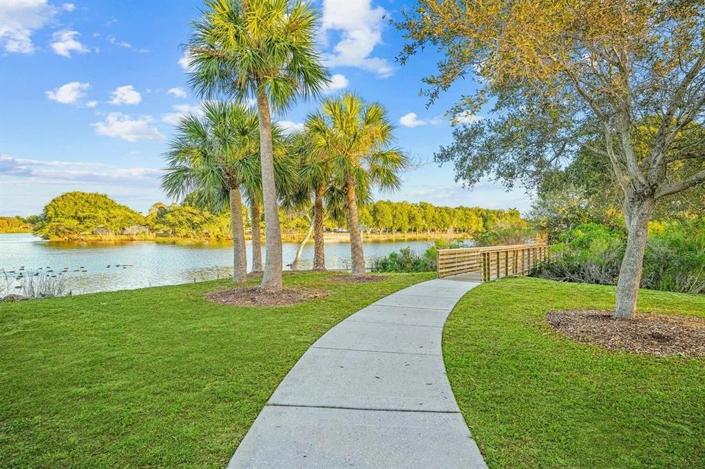 Photo of 321 Beverly Drive