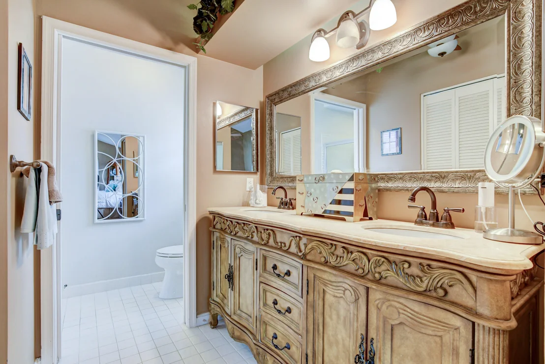 Photo of 6081 Bluegrass Drive