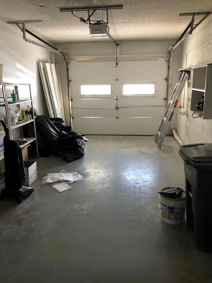 Photo of Unit B at 9775 Pecan Tree Drive