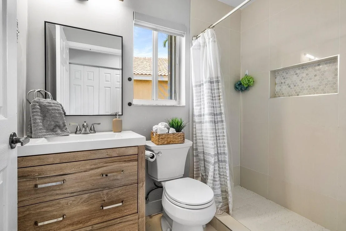 Photo of 1665 Salerno Circle