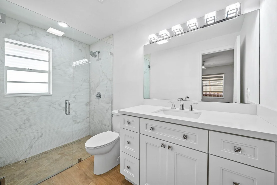 Photo of 530 Heron Drive